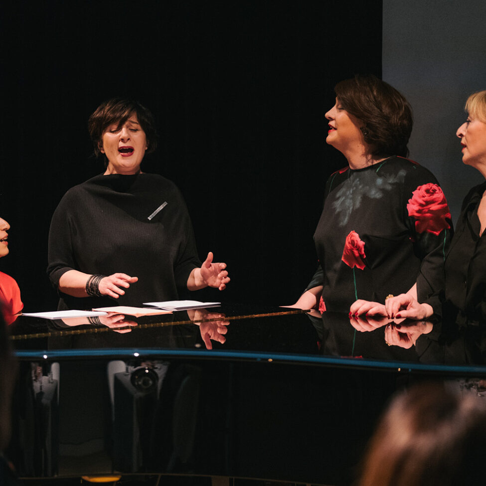 Krass-Festival-2026-Kampnagel-Hamburg-Supra-Ein-Fest-Nino-Haratischvili-©-Daniel-Dittus